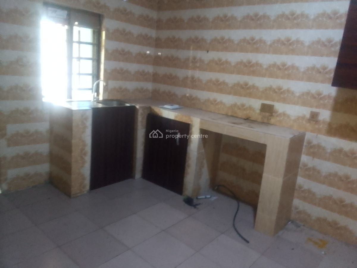 Spacious Luxury 2 Bedroom Flat with Excellent Features, Newtown Estate Road, Ogombo, Ajah, Lagos, Flat / Apartment for Rent