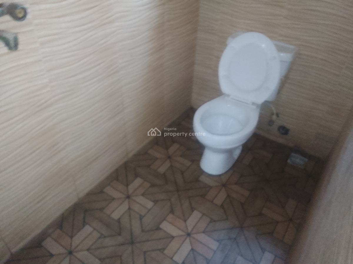 Spacious Luxury 2 Bedroom Flat with Excellent Features, Newtown Estate Road, Ogombo, Ajah, Lagos, Flat / Apartment for Rent