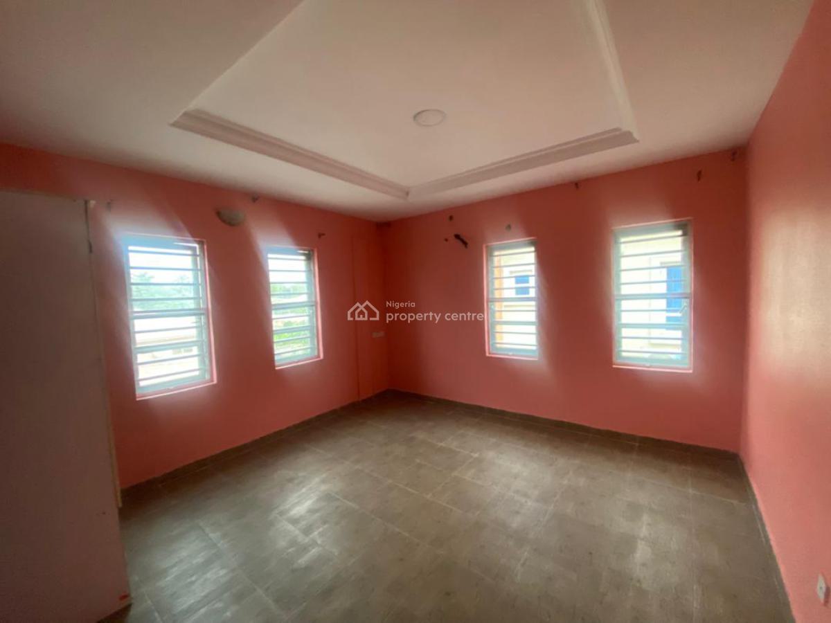 Fairly Used 3-bedroom Flat, Ikeja Gra, Ikeja, Lagos, Flat / Apartment for Rent