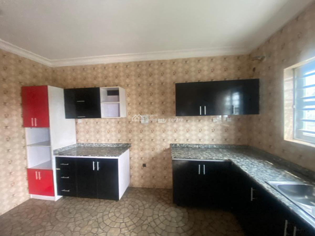 Fairly Used 3-bedroom Flat, Ikeja Gra, Ikeja, Lagos, Flat / Apartment for Rent