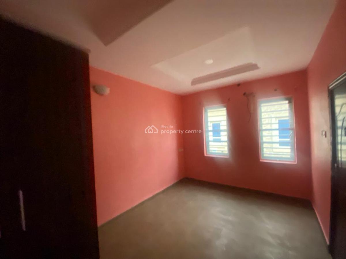 Fairly Used 3-bedroom Flat, Ikeja Gra, Ikeja, Lagos, Flat / Apartment for Rent