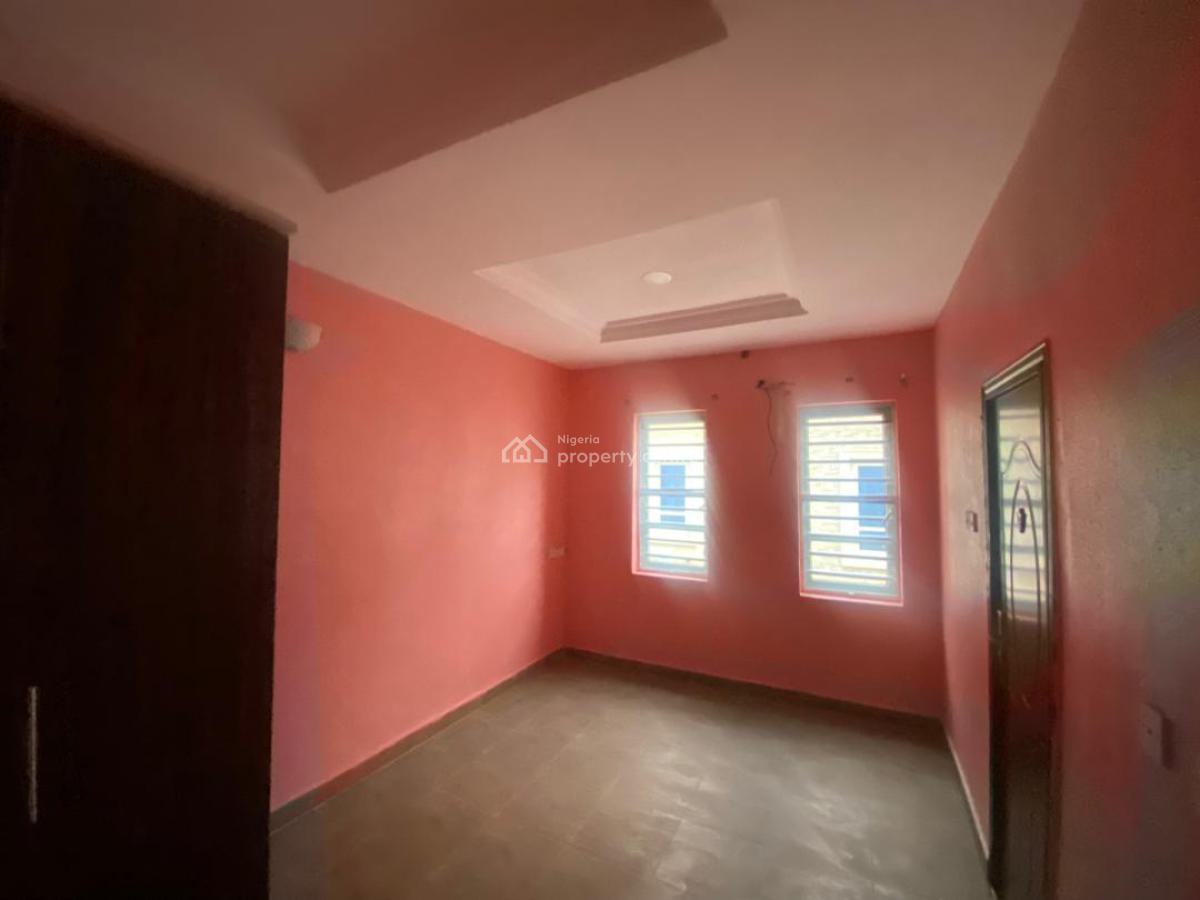Fairly Used 3-bedroom Flat, Ikeja Gra, Ikeja, Lagos, Flat / Apartment for Rent
