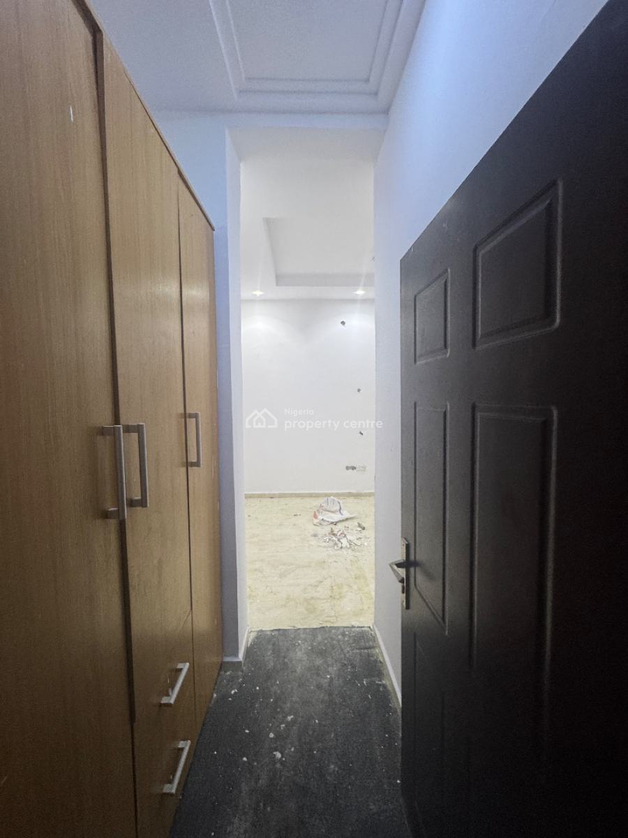 1 Bedroom (single Room), Orchid Road, Lekki, Lagos, Self Contain (single Rooms) for Rent