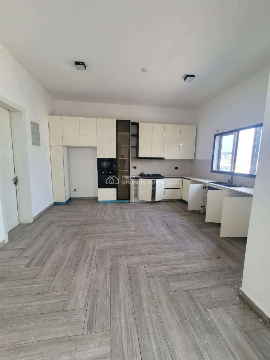Luxury 4 Bedroom Maisonette Apartment, Lekki Phase 1, Lekki, Lagos, Flat / Apartment for Rent
