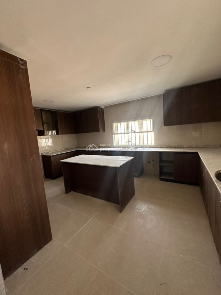 Massive 6 Bedrooms Fully Detached Duplex 4 Living Rooms,2 Rooms Bq, Wuye, Abuja, Detached Duplex for Sale