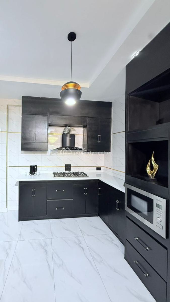 Newly Serviced 2 Bedrooms Flat, Off Freedom Way, Lekki, Lagos, Flat / Apartment Short Let