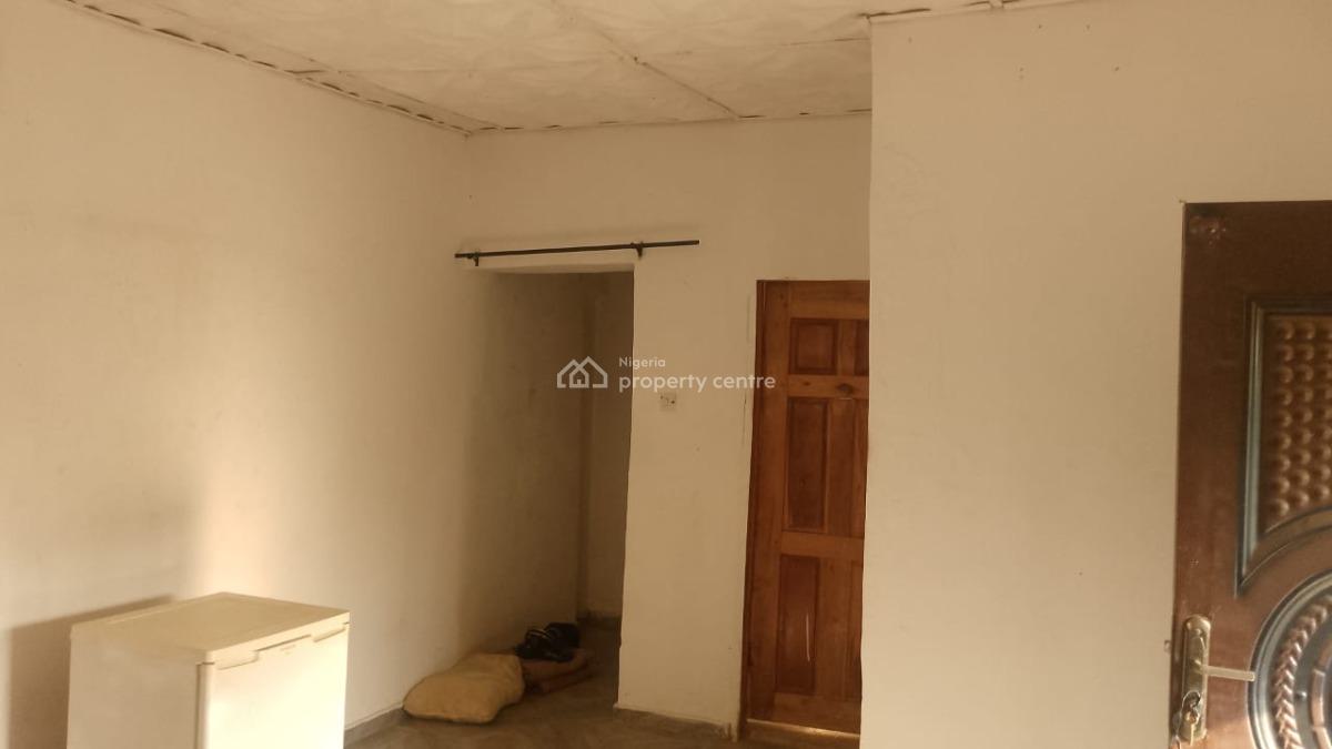 5 Units of Mini Flat, Ginti, Ikorodu, Lagos, Block of Flats for Sale