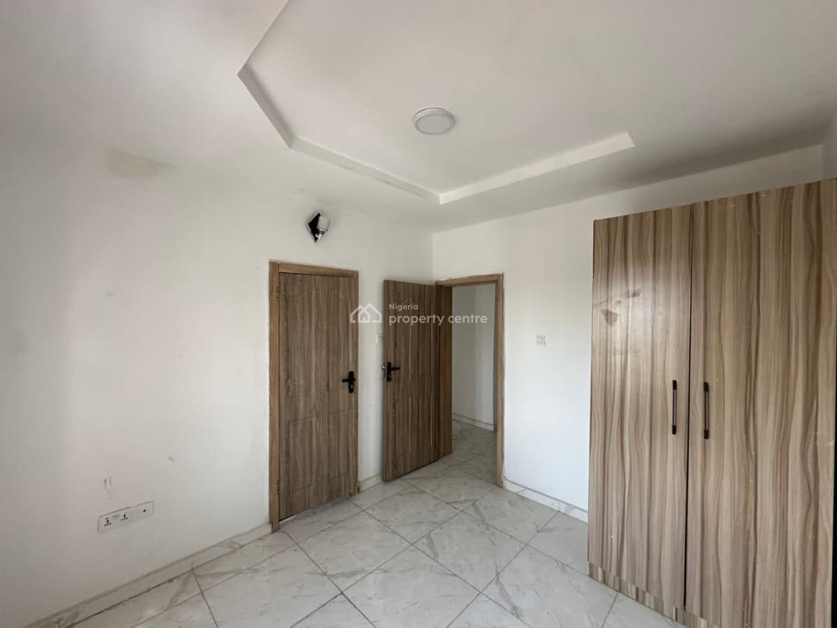 Nice and Standard 3 Bedroom Apartment with Visitors Toilet, Ilasan, Ikate, Lekki, Lagos, Flat / Apartment for Rent