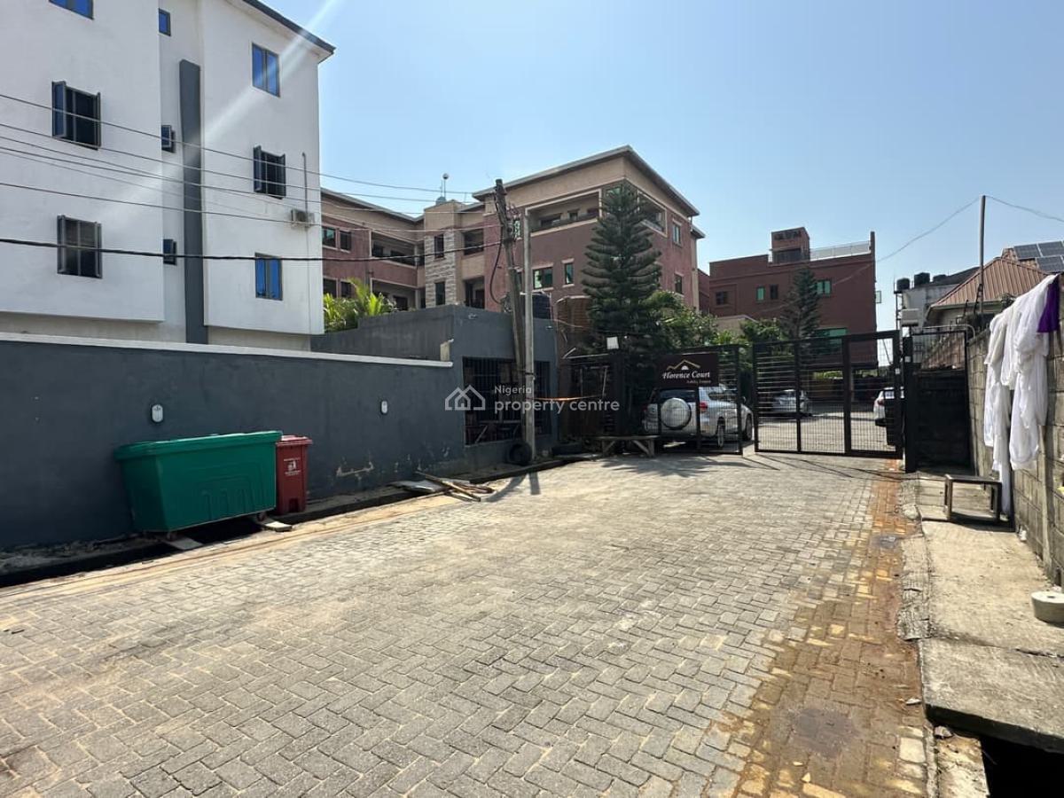 Nice and Standard 3 Bedroom Apartment with Visitors Toilet, Ilasan, Ikate, Lekki, Lagos, Flat / Apartment for Rent