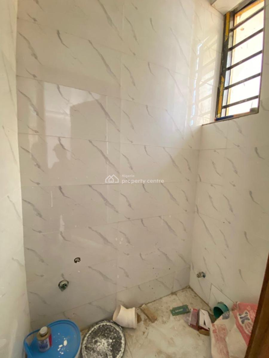 2/4bedroom Semi Detached, Sangotedo, Ajah, Lagos, Semi-detached Duplex for Sale