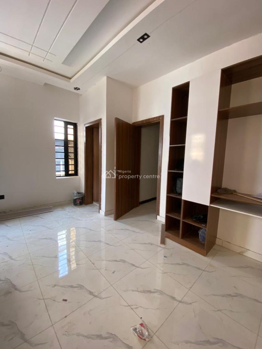 2/4bedroom Semi Detached, Sangotedo, Ajah, Lagos, Semi-detached Duplex for Sale