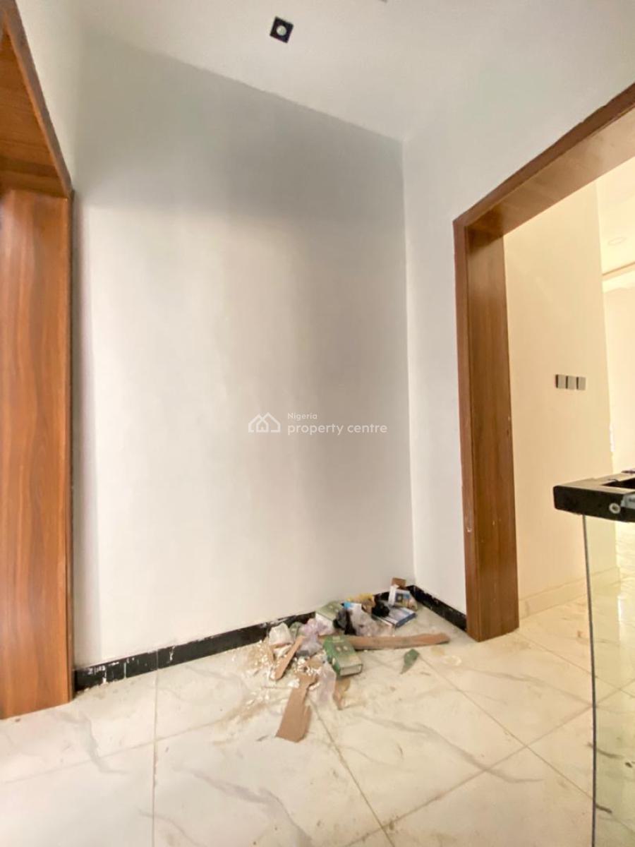 2/4bedroom Semi Detached, Sangotedo, Ajah, Lagos, Semi-detached Duplex for Sale