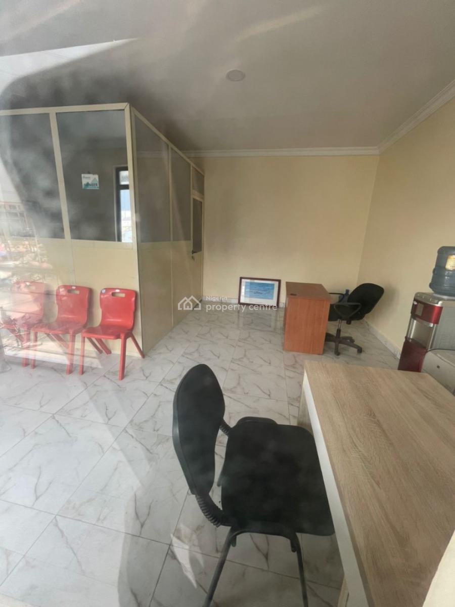 Spacious Shop Facing The Road on 2nd Floor, Igbo Efon, Lekki, Lagos, Shop for Sale