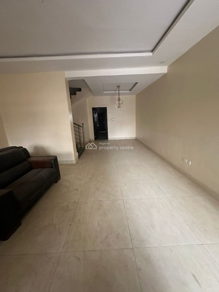 Luxurious 4 Bedroom Spacious Terrace Duplex, & Bq, Wuye, Abuja, Terraced Duplex for Rent