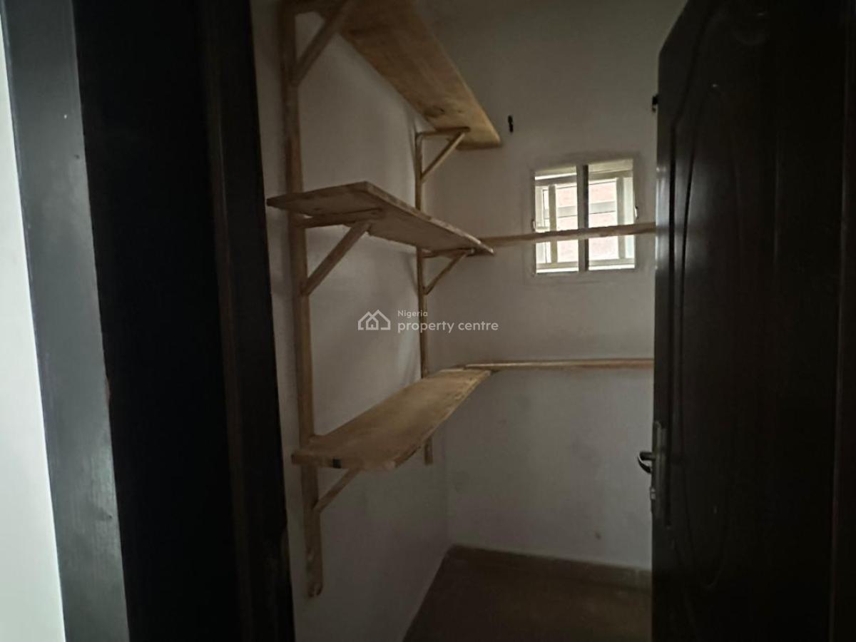 2 Bedroom Flat, Off International Airport Road Ajao Estate, Isolo, Lagos, Flat / Apartment for Rent