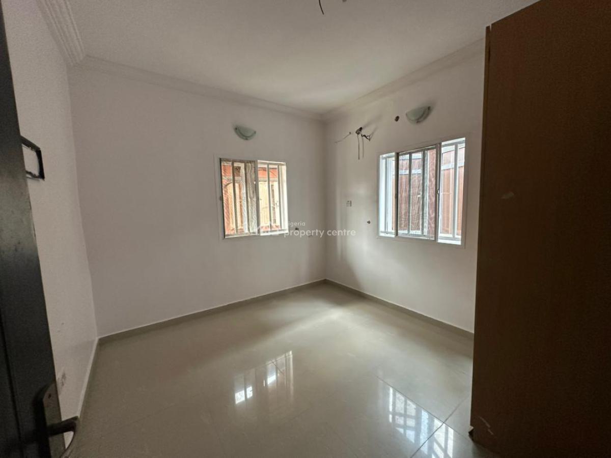 2 Bedroom Flat, Off International Airport Road Ajao Estate, Isolo, Lagos, Flat / Apartment for Rent