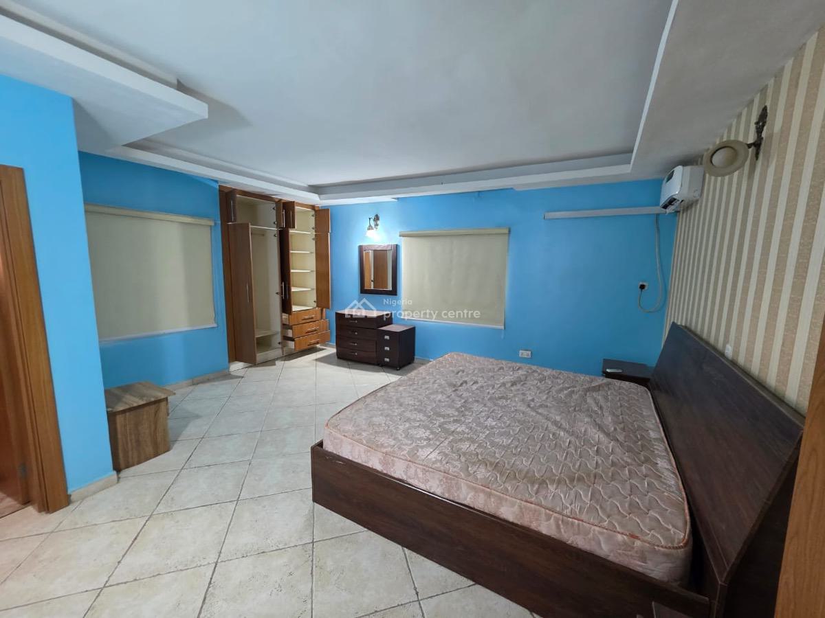 Well Maintained 3 Bedrooms Spacious & Serviced Apartment, Maitama District, Abuja, Flat / Apartment for Rent