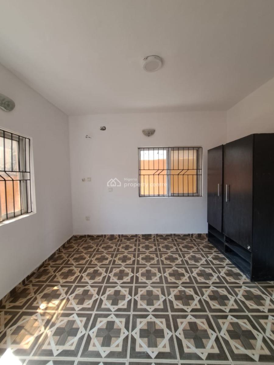Spacious 3 Bedroom Flat, Salem, Lekki, Lagos, Flat / Apartment for Rent