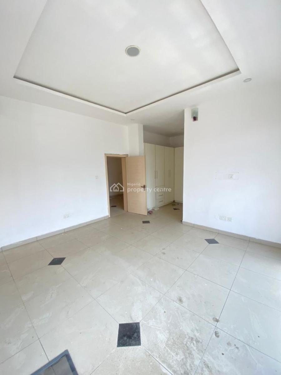 4 Bedroom Flat, Ikota, Lekki, Lagos, Semi-detached Duplex for Sale