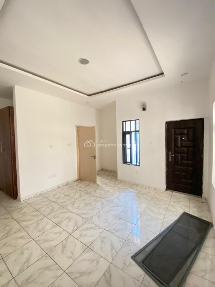 4 Bedroom Flat, Ikota, Lekki, Lagos, Semi-detached Duplex for Sale
