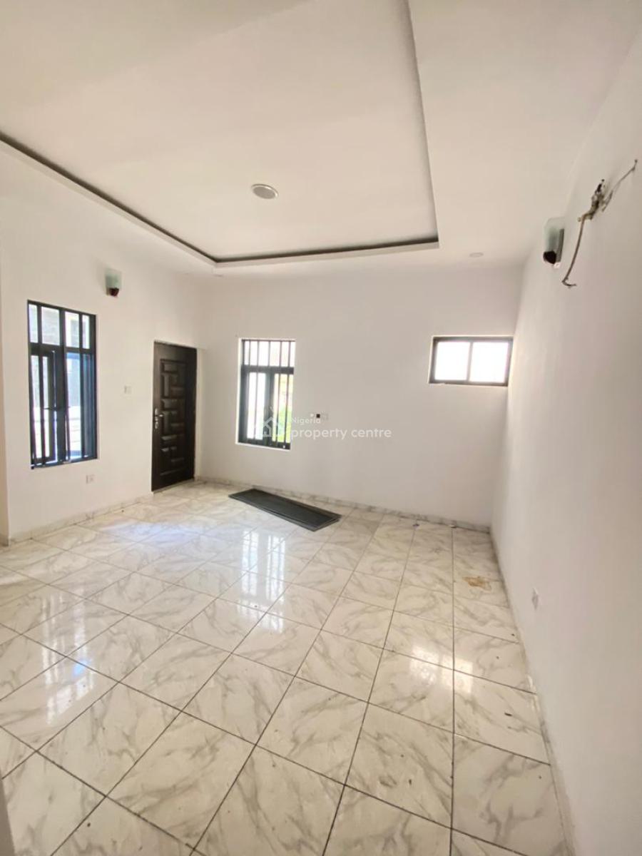 4 Bedroom Flat, Ikota, Lekki, Lagos, Semi-detached Duplex for Sale