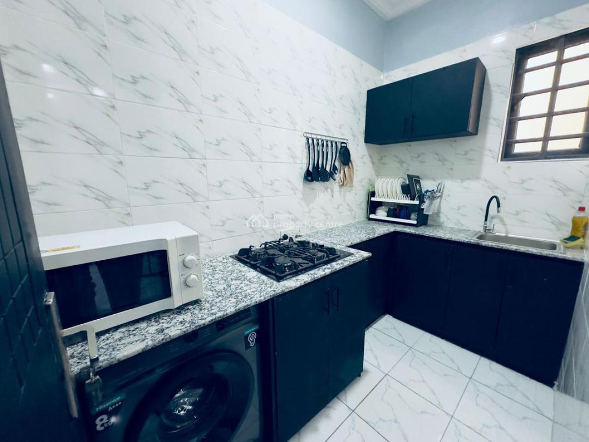 Tastefully Furnished 1 Bedroom Apartment with Mini Wine Bar, Gbagada Phase 1, Gbagada, Lagos, Mini Flat (room and Parlour) Short Let