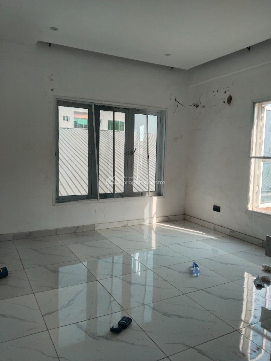 Nice 2 Bedroom Flat, Behind Ap Filling Station, Ikate Elegushi, Lekki, Lagos, Flat / Apartment for Rent