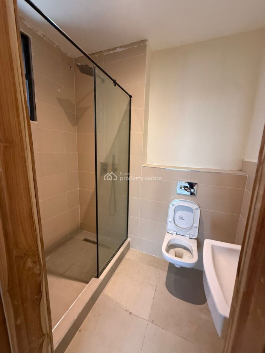 3 Bedroom Flat, Lekki Phase 1, Lekki, Lagos, Flat / Apartment for Rent