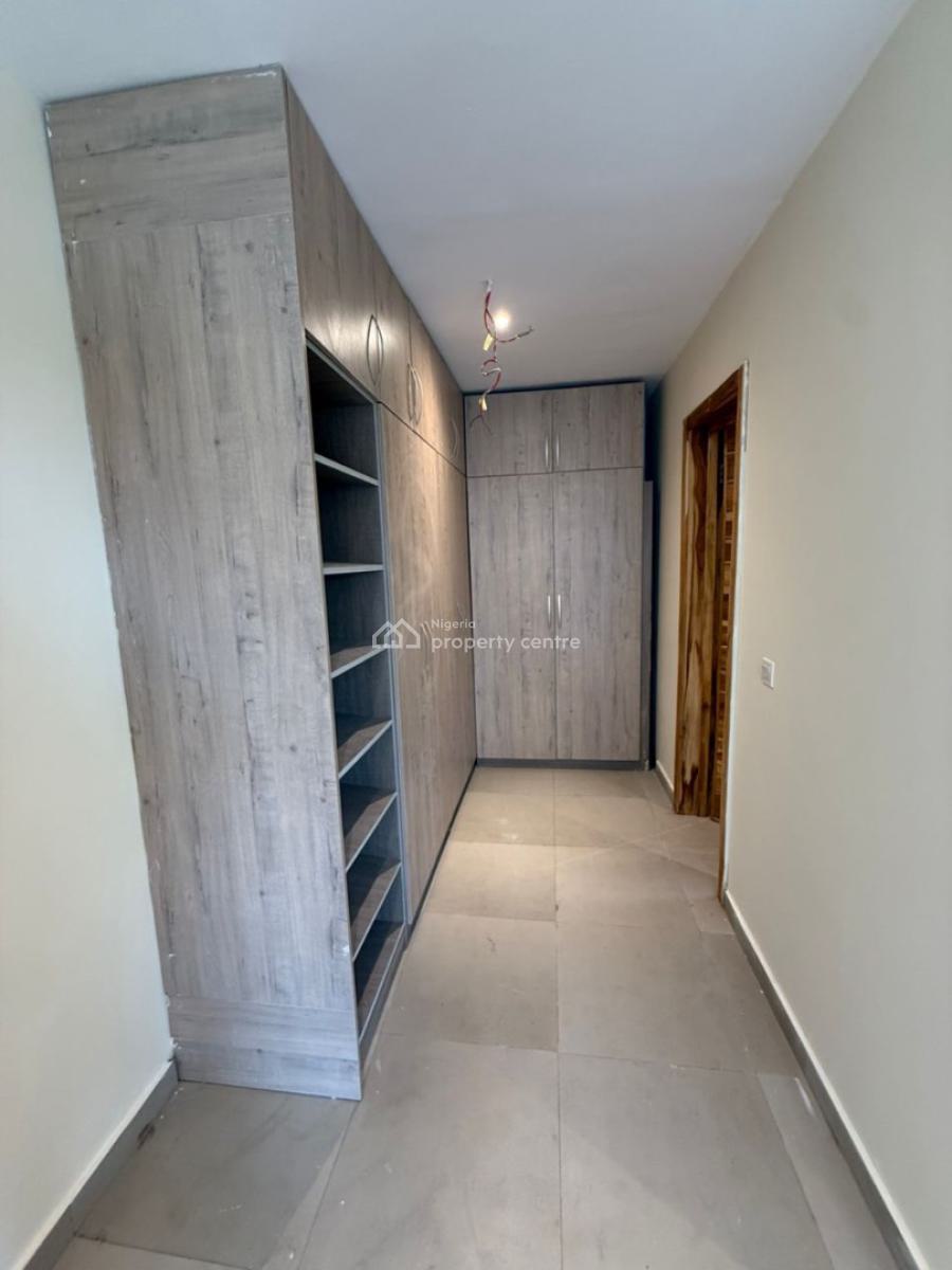 3 Bedroom Flat, Lekki Phase 1, Lekki, Lagos, Flat / Apartment for Rent