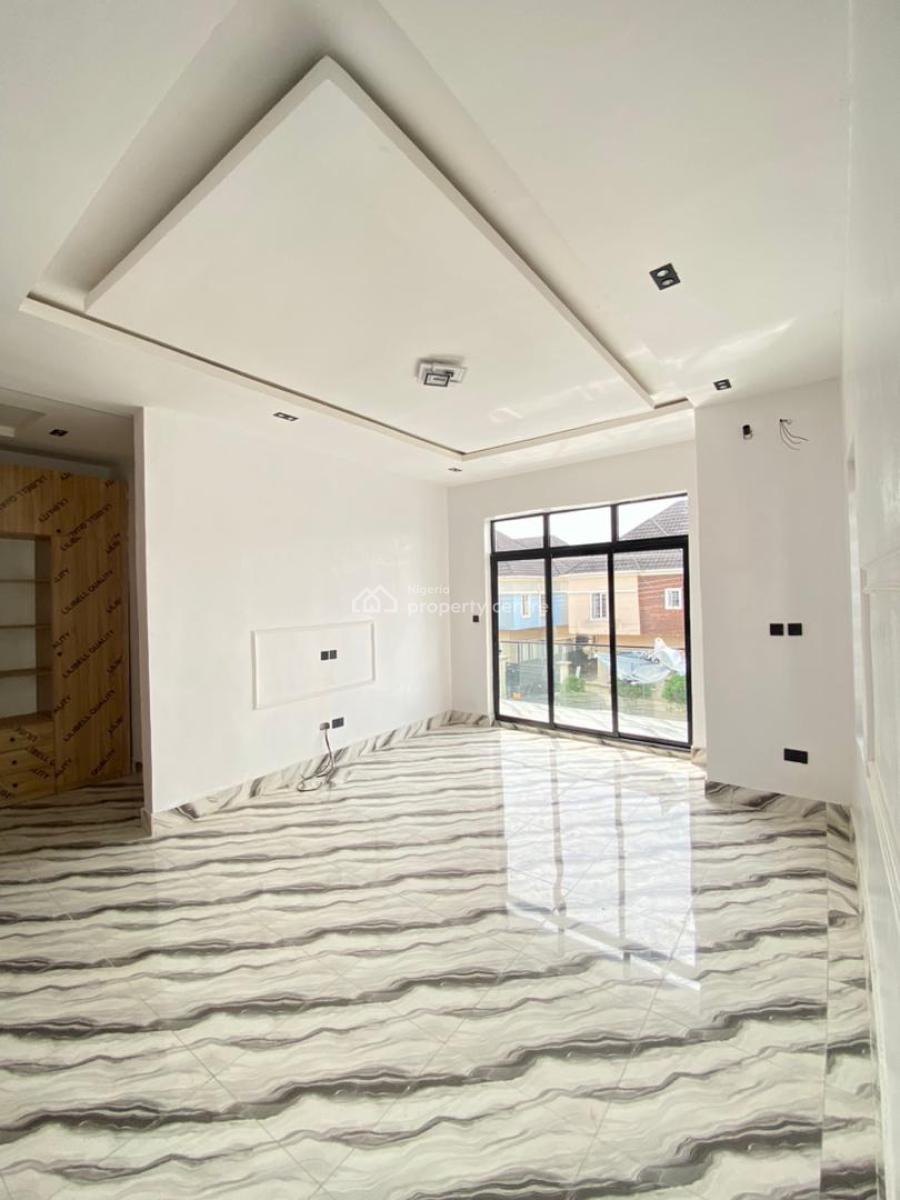 4 Bedrooms Semi Detached Duplex, Ikota, Lekki, Lagos, Semi-detached Duplex for Sale