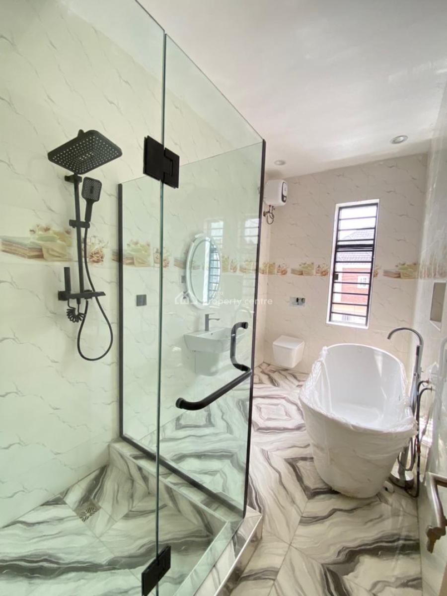 4 Bedrooms Semi Detached Duplex, Ikota, Lekki, Lagos, Semi-detached Duplex for Sale