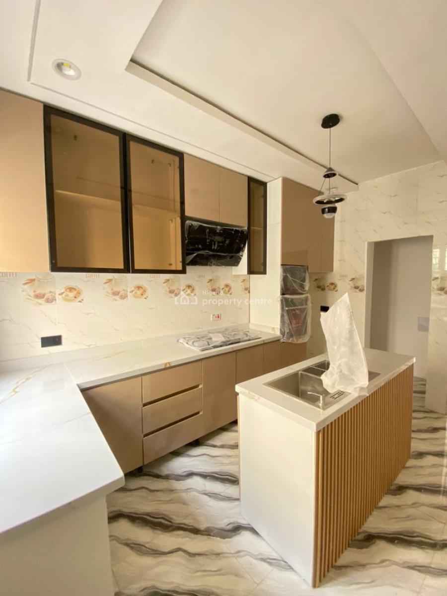 4 Bedrooms Semi Detached Duplex, Ikota, Lekki, Lagos, Semi-detached Duplex for Sale