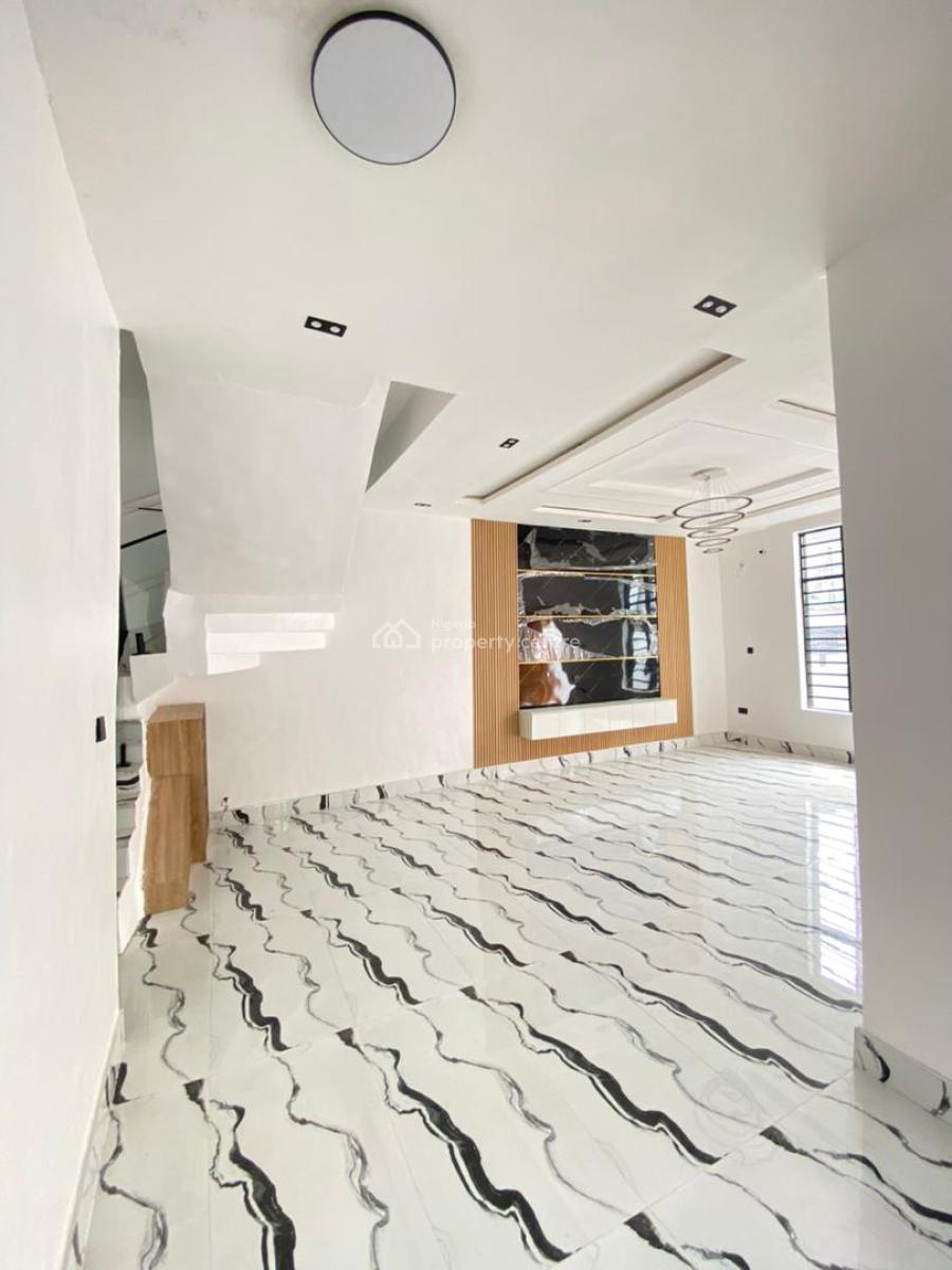 4 Bedrooms Semi Detached Duplex, Ikota, Lekki, Lagos, Semi-detached Duplex for Sale