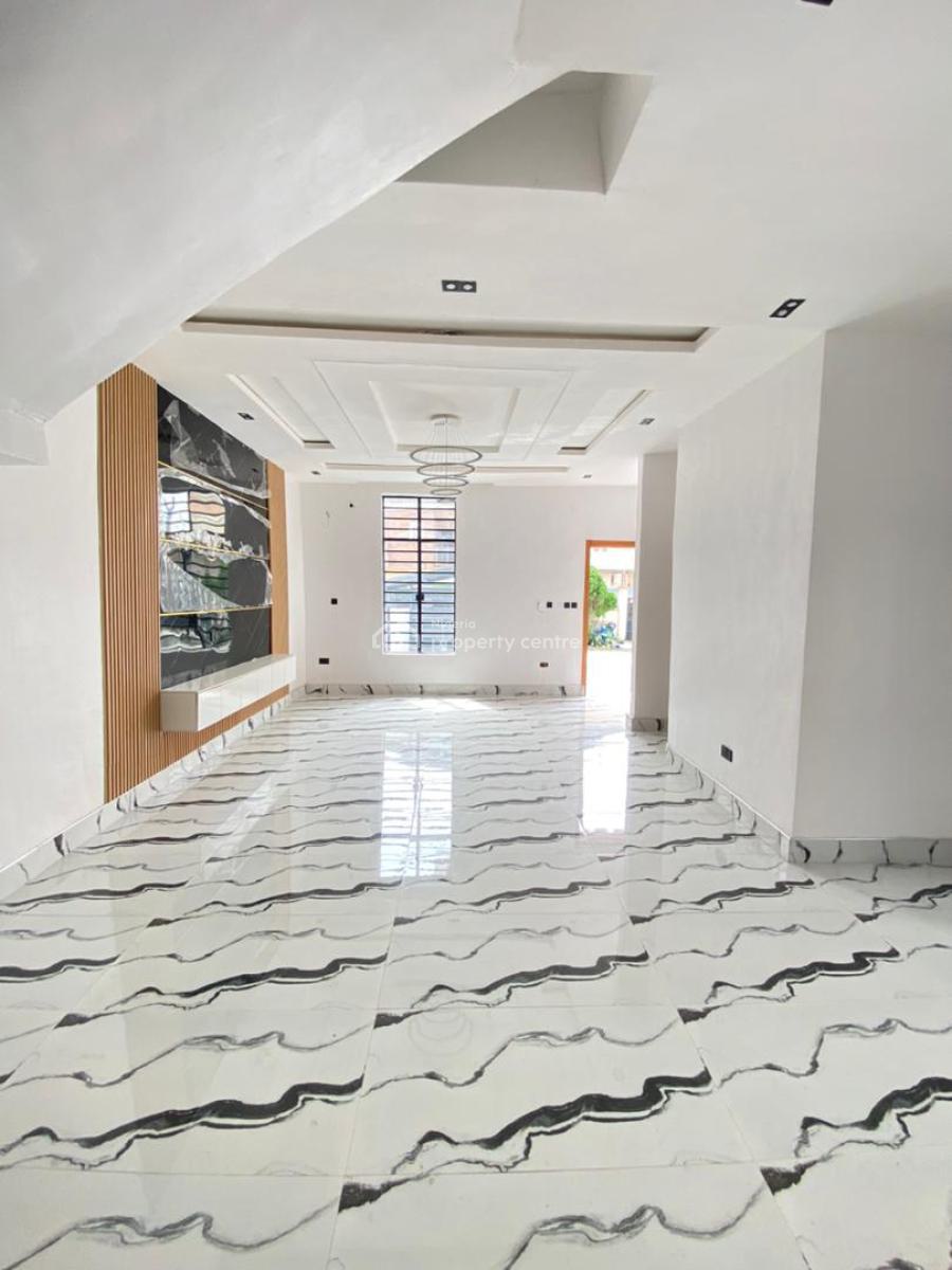 4 Bedrooms Semi Detached Duplex, Ikota, Lekki, Lagos, Semi-detached Duplex for Sale