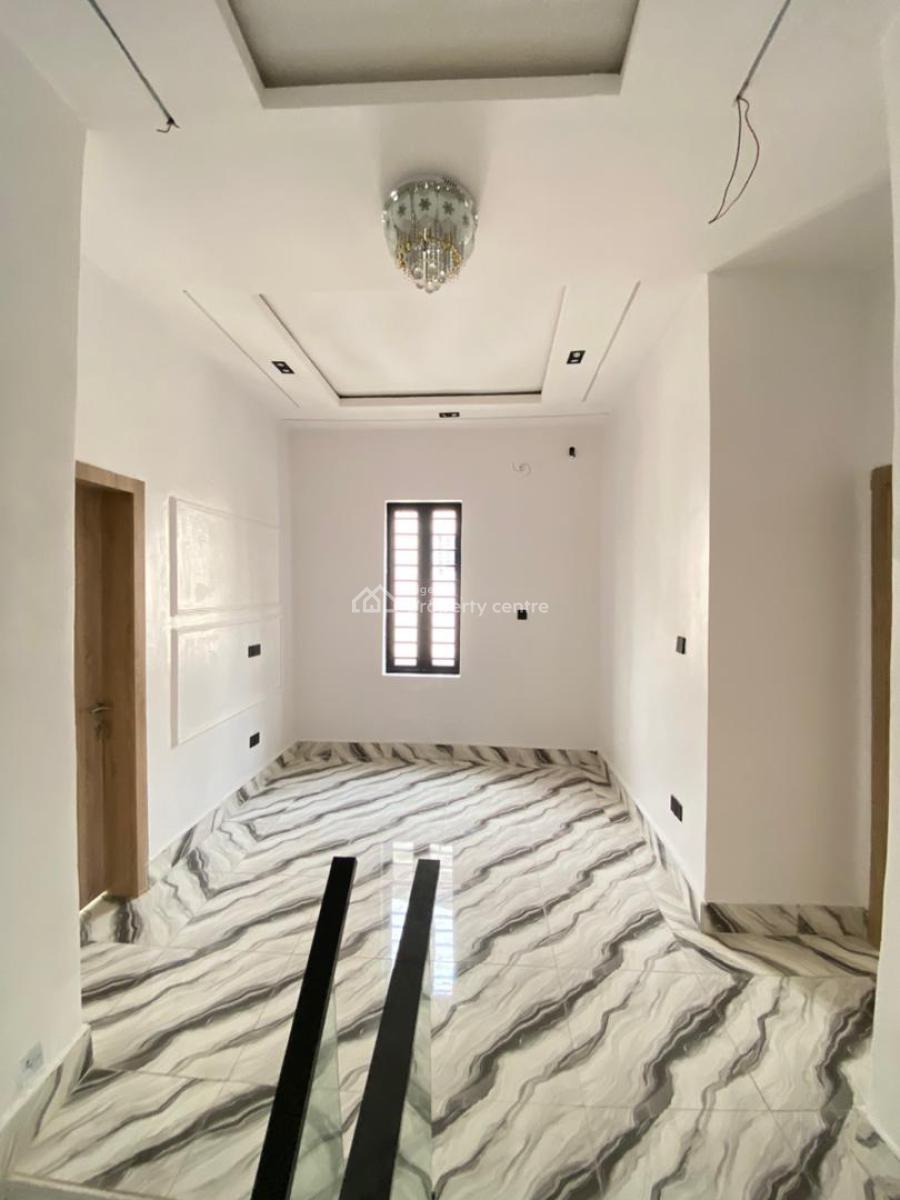 4 Bedrooms Semi Detached Duplex, Ikota, Lekki, Lagos, Semi-detached Duplex for Sale