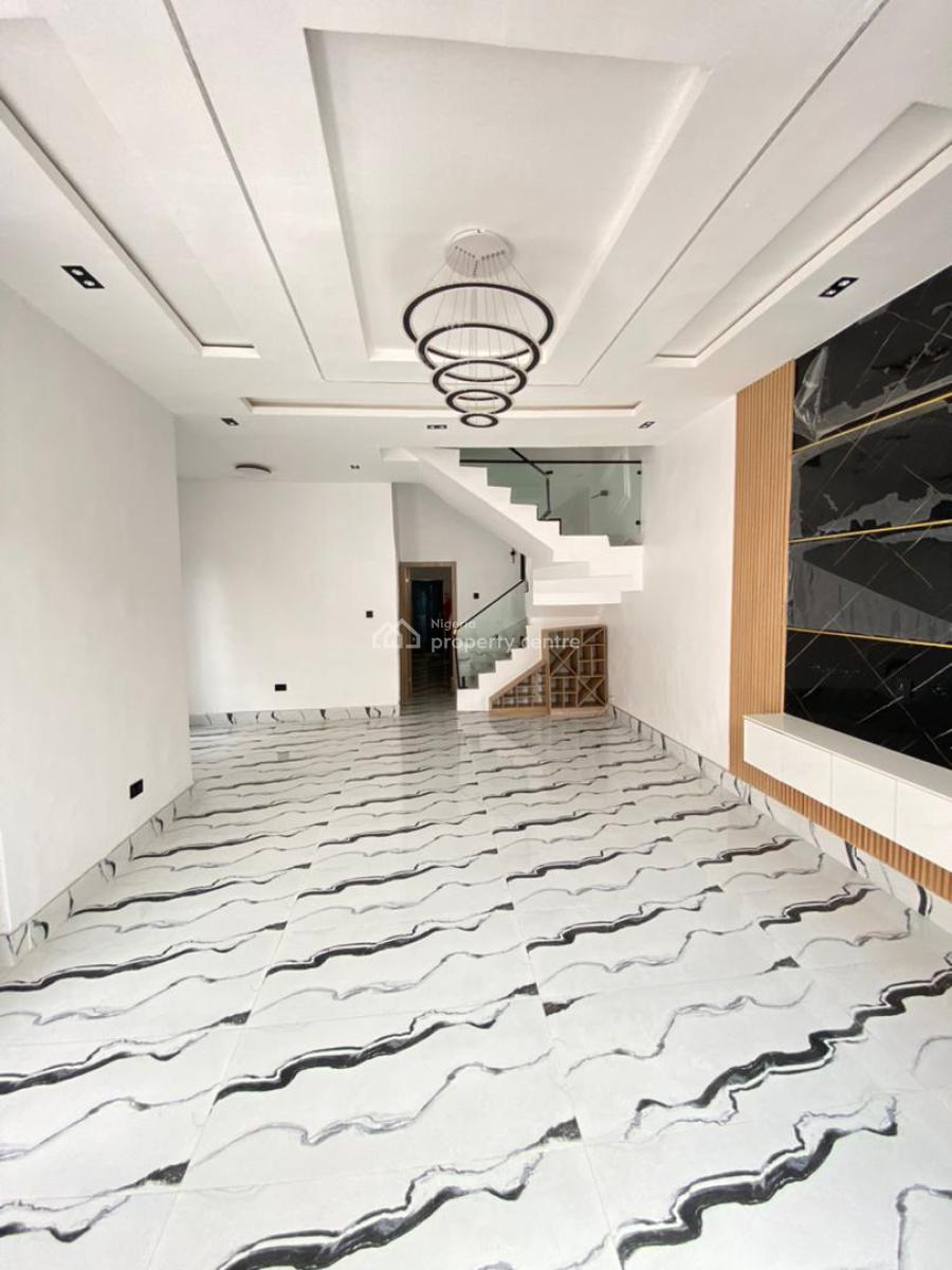 4 Bedrooms Semi Detached Duplex, Ikota, Lekki, Lagos, Semi-detached Duplex for Sale