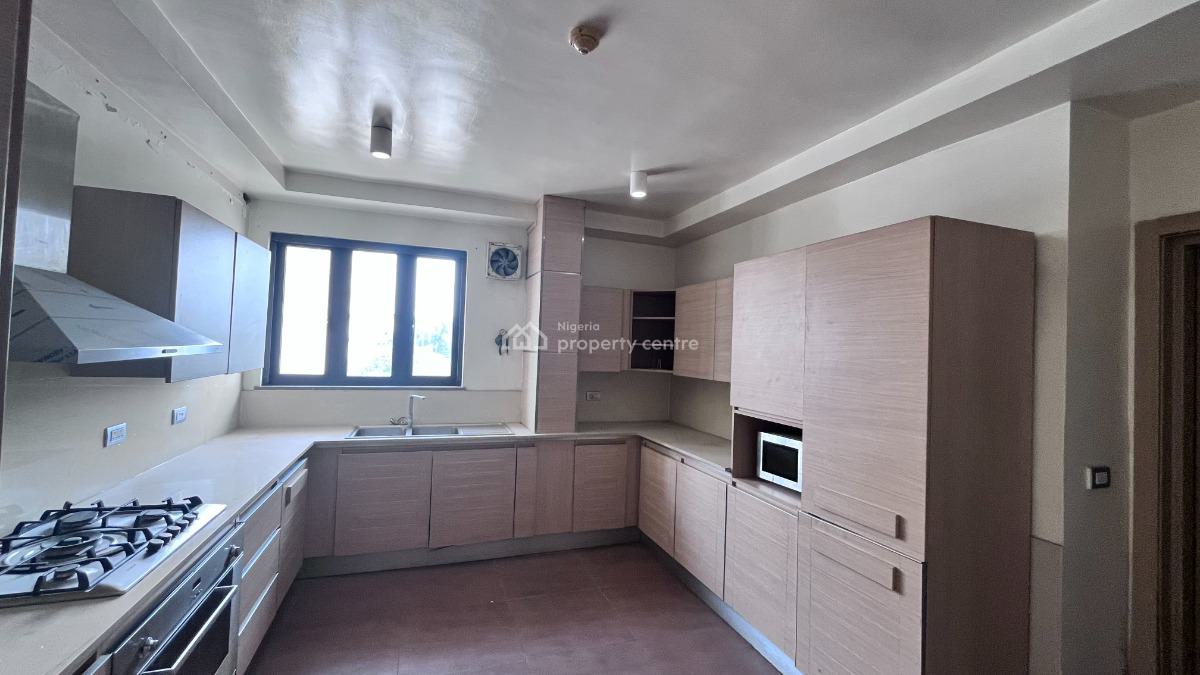 Luxury 3 Bedrooms Apartment with Bq., Ikoyi, Lagos, Flat / Apartment for Rent