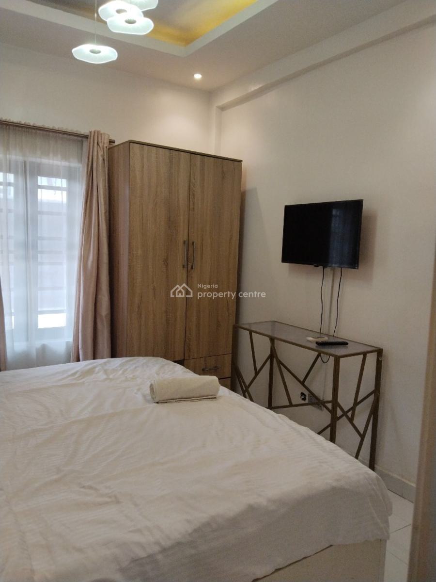 2 Bedroom Flat, Behind Ap Filling Station By Chisco Bustop, Ikate Elegushi, Lekki, Lagos, Flat / Apartment for Rent