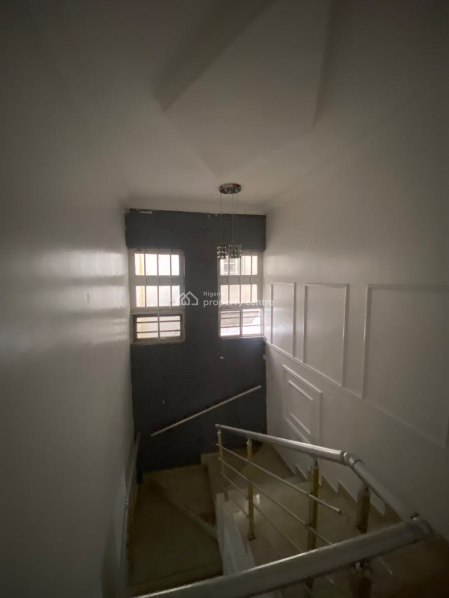 Lovely 5 Bed Duplex with 1bq, Osapa, Lekki, Lagos, Detached Duplex for Rent