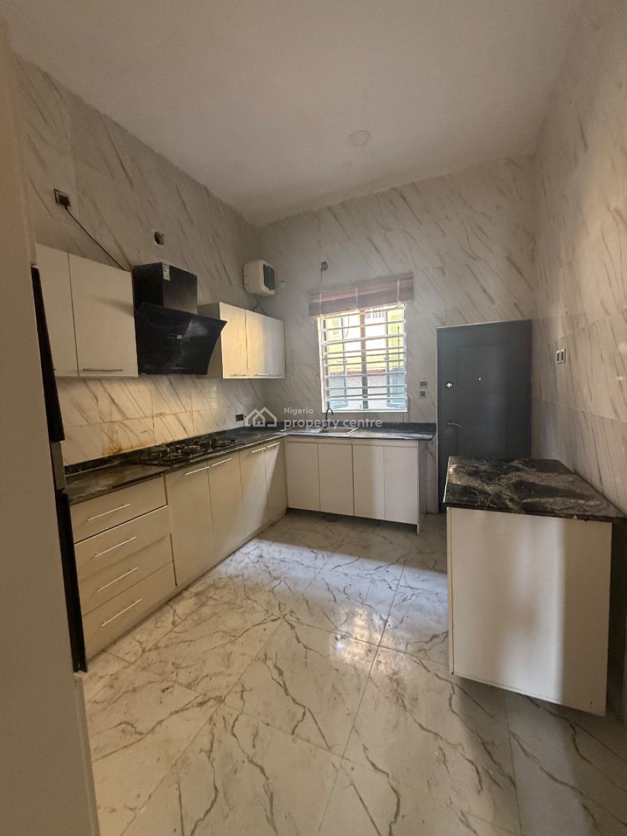 Spacious 4 Bedrooms Terraced Duplex with En-suite Rooms, Orchid, Lekki, Lagos, Terraced Duplex for Rent