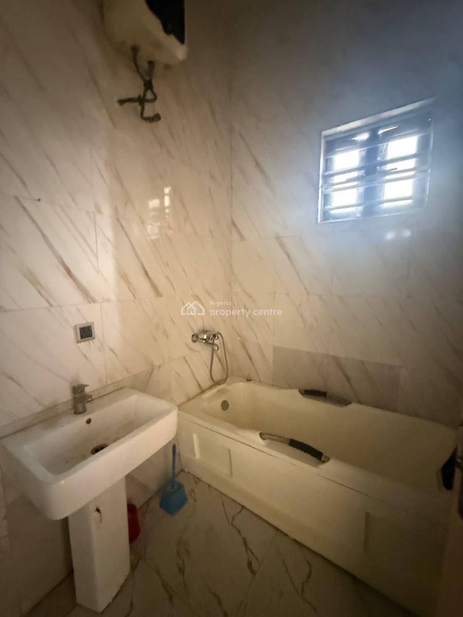 Spacious 4 Bedrooms Terraced Duplex with En-suite Rooms, Orchid, Lekki, Lagos, Terraced Duplex for Rent