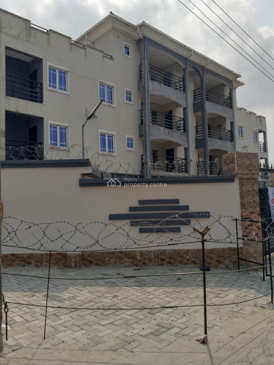 Spacious 4 Bedroom Duplex with Penthouse, Off Mobile Road, Ilaje, Ajah, Lagos, Flat / Apartment for Rent