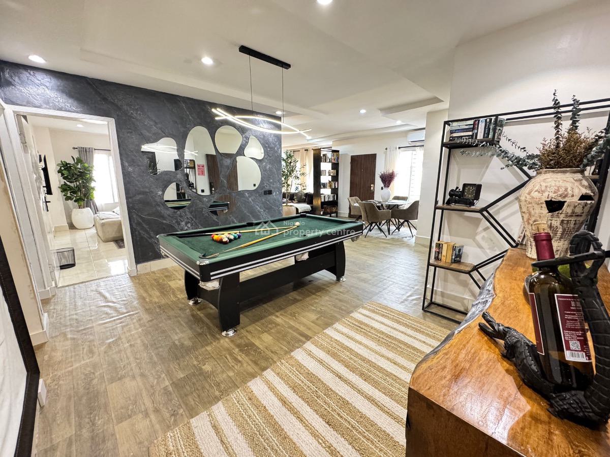 Luxurious and Exquisitely Finished 2 Bedroom, Lekki, Lagos, Flat / Apartment Short Let