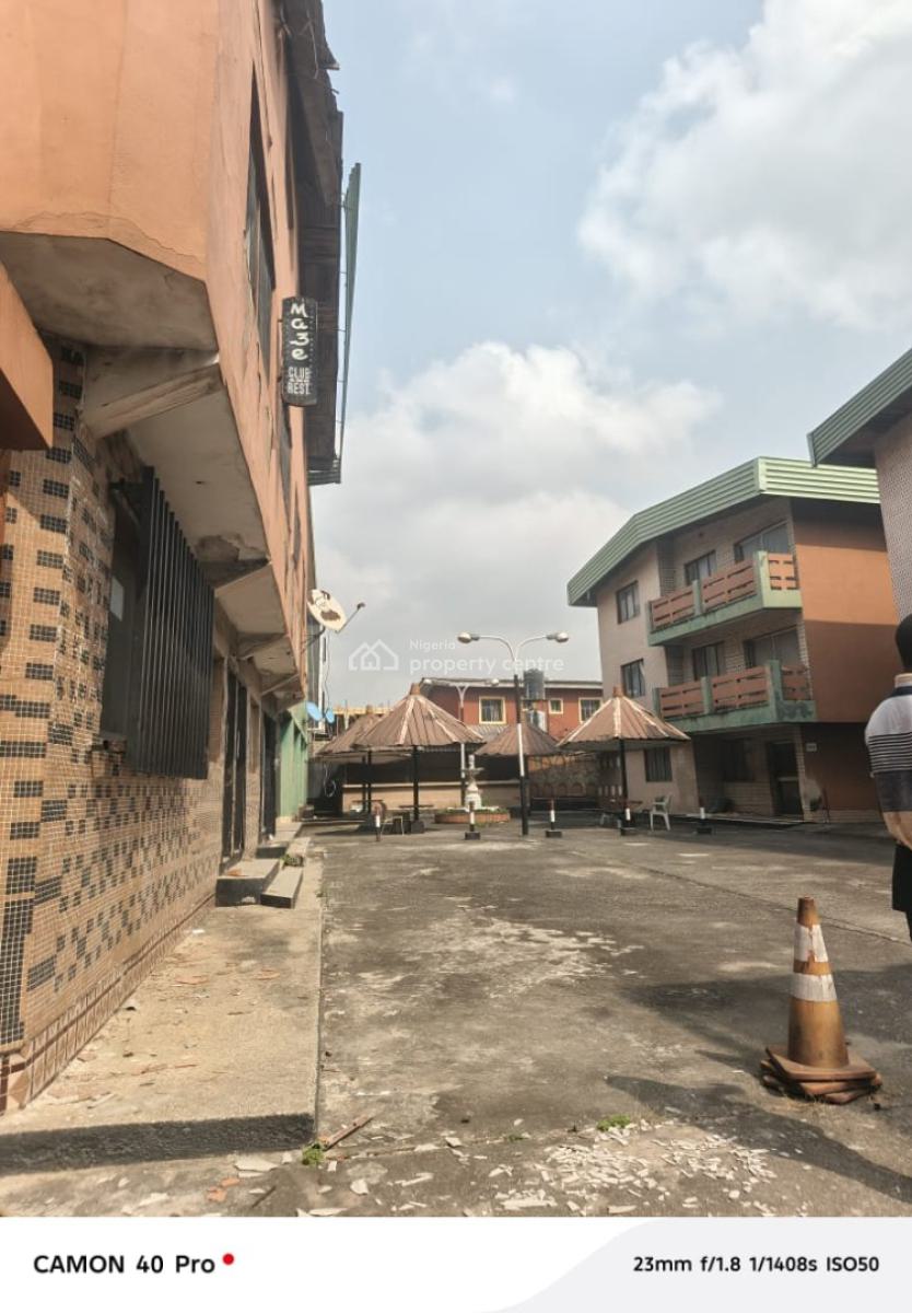 Land with Building, Fola Agoro, Yaba, Lagos, Commercial Land for Sale
