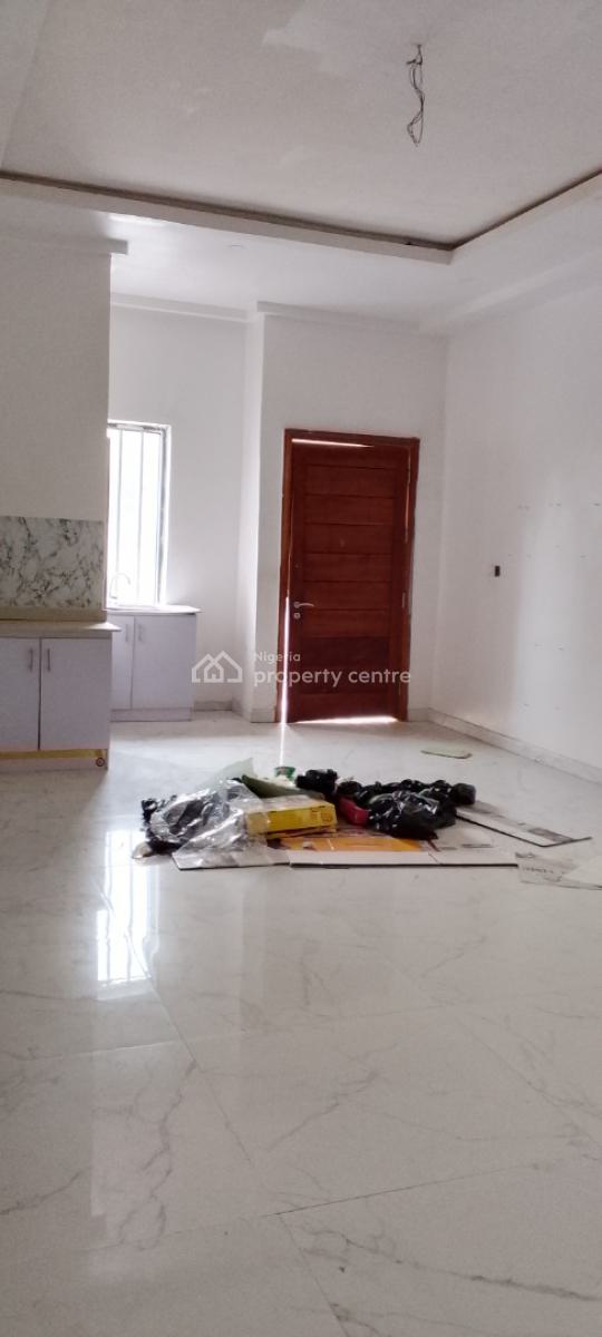 a Large Room Self Contained Studio Apartment, Chevron Alternative,tulip Heaven Estate, Lekki, Lagos, Self Contain (single Rooms) for Rent