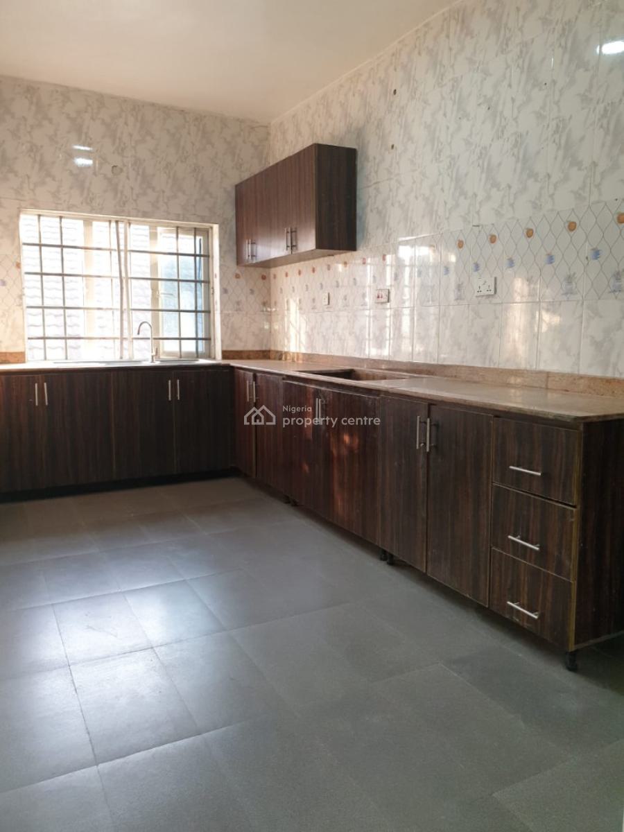 Spacious 3bedroom Flat, Osapa London Lekki, Lekki, Lagos, Flat / Apartment for Rent
