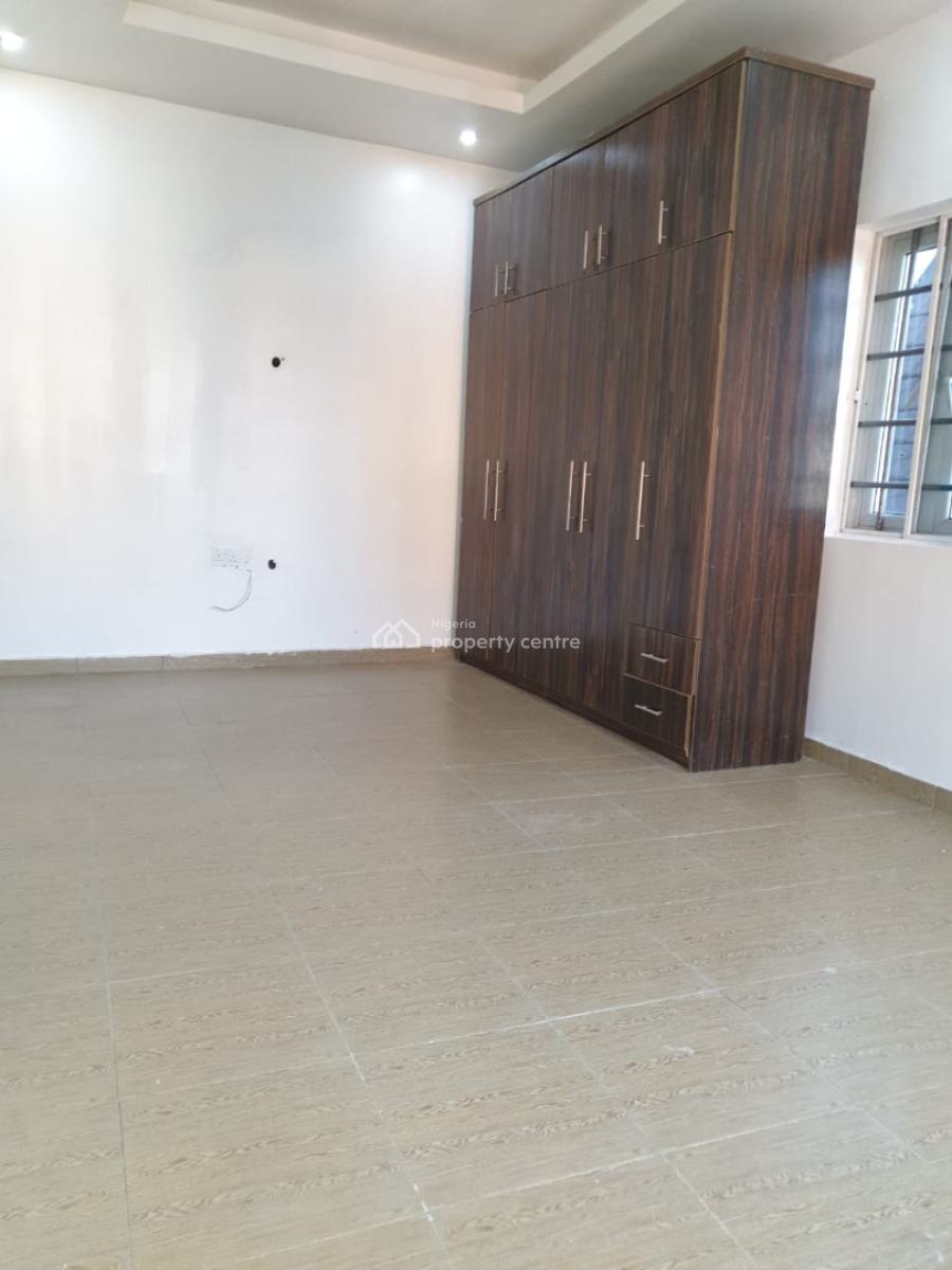 Spacious 3bedroom Flat, Osapa London Lekki, Lekki, Lagos, Flat / Apartment for Rent