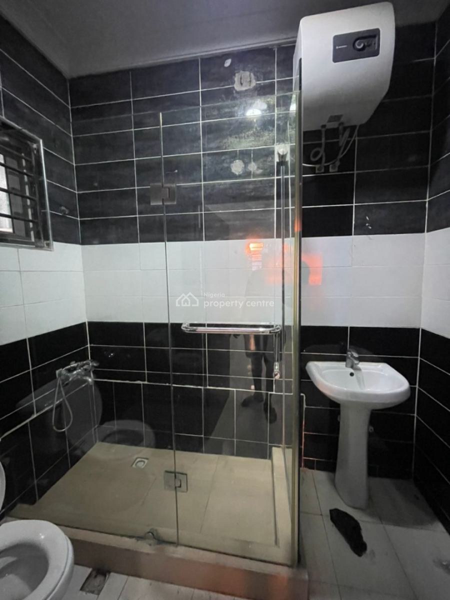 Upstairs Mini Flat with Open Plan Kitchen Inside a  Duplex { Video}, Kings Bay Estate @ Lekky County Homes, Ikota, Lekki, Lagos, Mini Flat (room and Parlour) for Rent