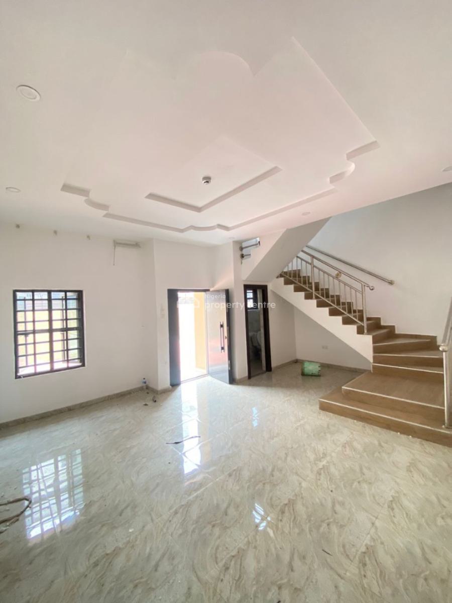 4 Bedroom, Ikota, Lekki, Lagos, Terraced Duplex for Rent
