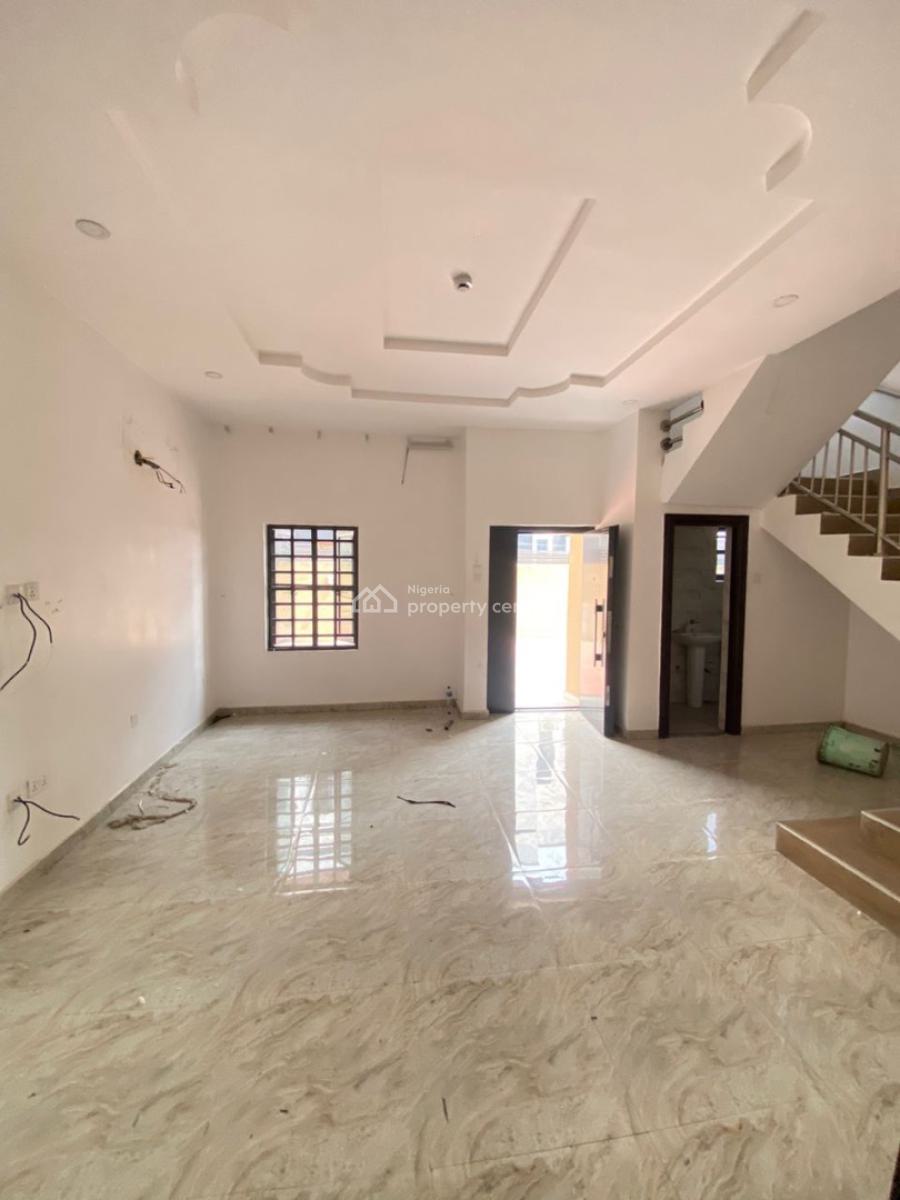 4 Bedroom, Ikota, Lekki, Lagos, Terraced Duplex for Rent
